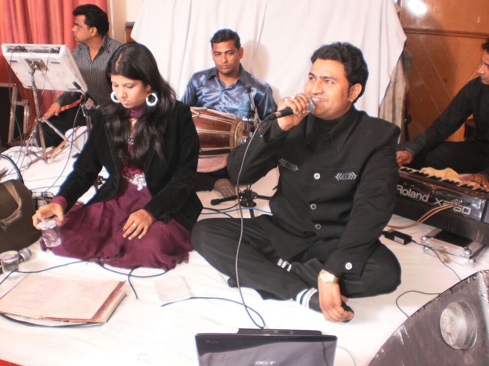famous gazal singer suez egypt