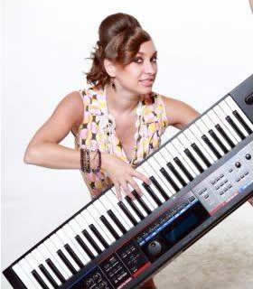 best piano players suez egypt
