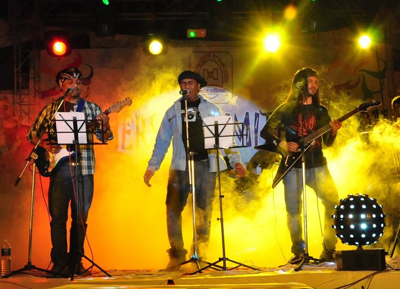 best rock band suez egypt